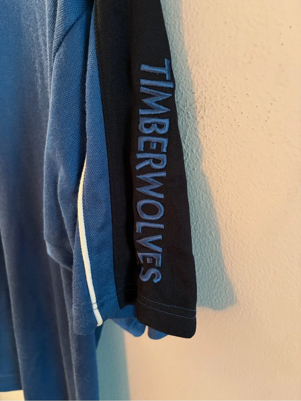 Nike Team Minnesota Timberwolves Vintage NBA Warm Up Shirt Men’s Size 2XL